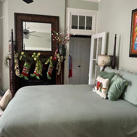Jenny'S Downtown Hideaway Bed And Breakfast 劳雷尔 外观 照片